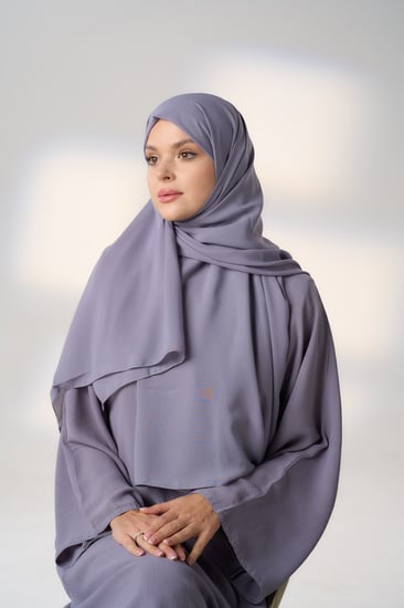 نقاب مع طرحة رمادي