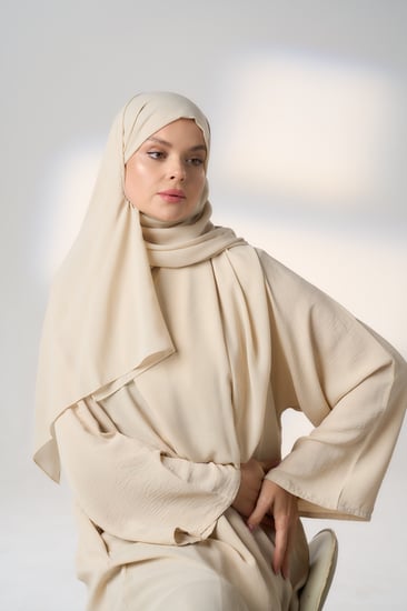 طقم طرحة ونقاب-بيج