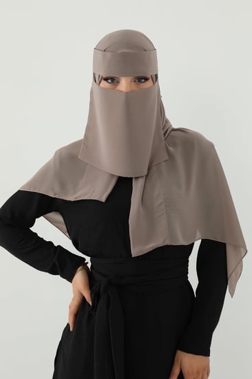 طقم طرحة ونقاب كافيه