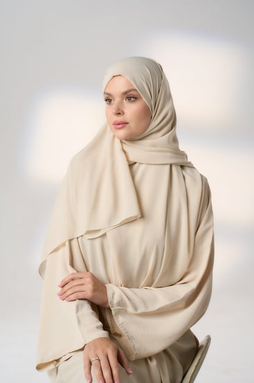 طقم طرحة ونقاب-بيج