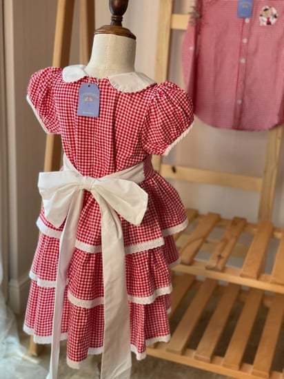 فستان بناتي احمر