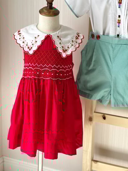 فستان احمر بناتي