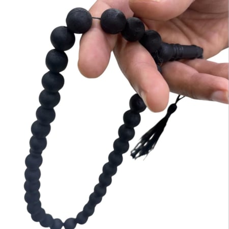 سبحة عنبر طبيعي قديم معتق ثبات الرائحه مدى الحياة