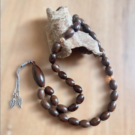 سبحة العود الفتنامي والفضة