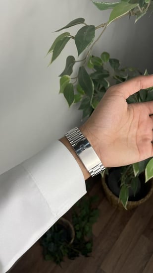 ساعة ويست إند - زيتي