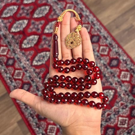 بكلايت عنابي
