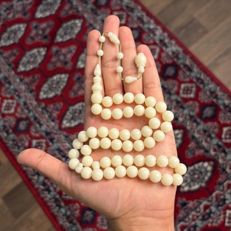 بكلايت شبيه الدومنة