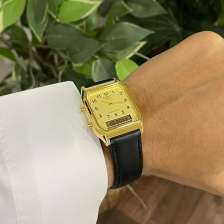 ساعة كاسيو - ذهبي