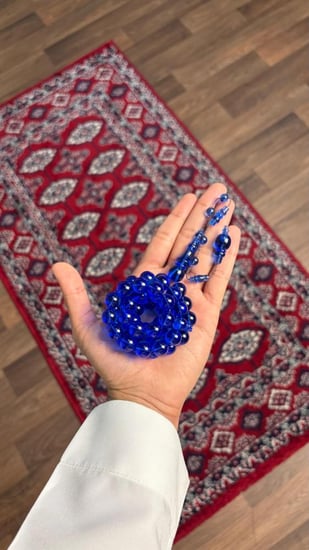 كاست امريكي