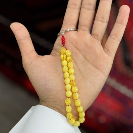 ميدالية اصفر.