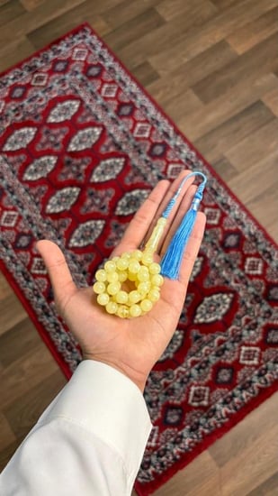 تراب كهرمان