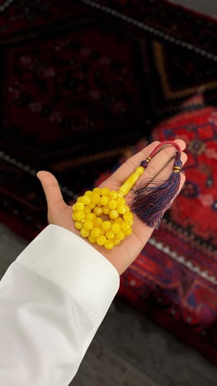 تراب كهرمان