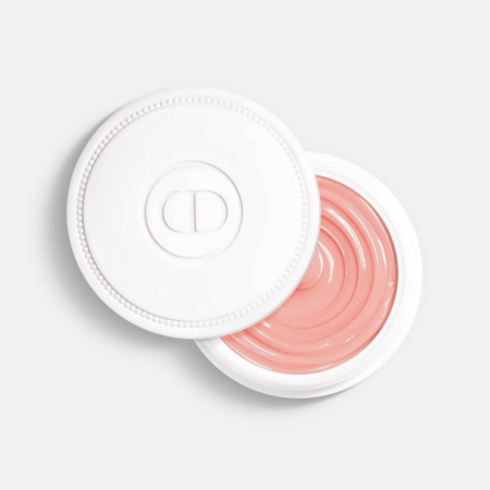 كريم أبريكو للعناية بالأظافر وقويتها