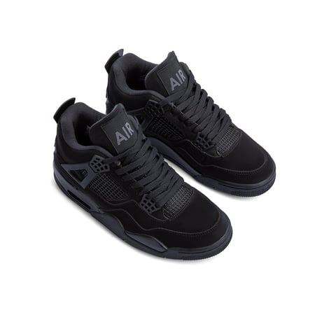 حذاء رياضة اسود بتصميم مميز