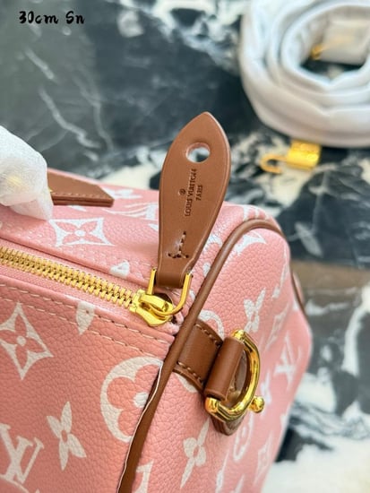 شنطة لويس فيتون سبيدي Speedy 30cm