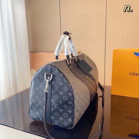 شنطة دفل 50cm لويس فيتون Keepall
