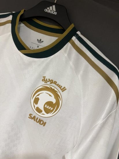 تيشيرت المنتخب السعودي الاحتياطي لكاس العالم 2026 نسخة لاعبين