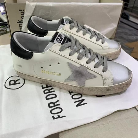 Golden goose ابيض وفضي