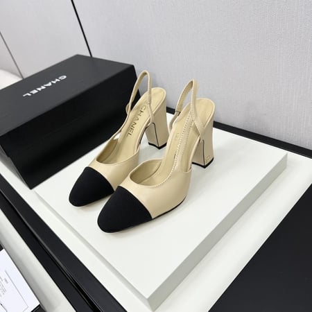 حذاء نسائي كعب عالي