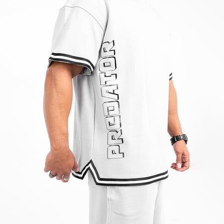 طقم بريداتور الأوفرسايز - جراي