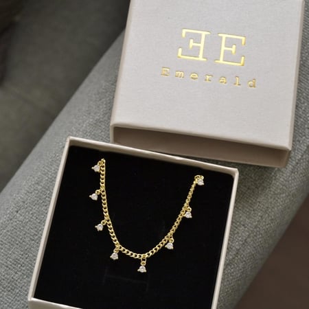 [N043] سلسال جنزير مطلي بالذهب مزين بالزركون