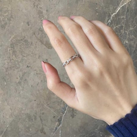 [R003] خاتم من الفضة مزين بالزركون