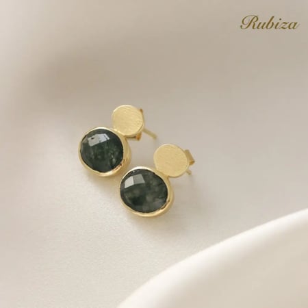 [RJ005] أقراط فضة مطلية بالذهب مزينة بحجر العقيق