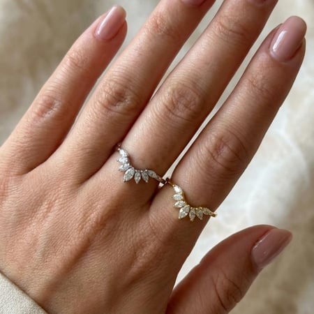 [R029] خاتم من الفضة مزين بالزركون - ذهبي