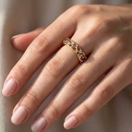 [R027] خاتم مطلي بالذهب ومزين بالزركون