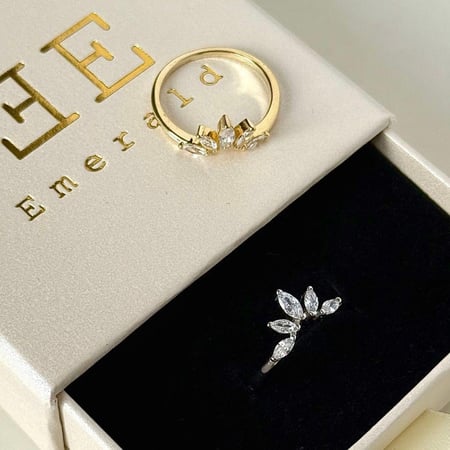 [R029] خاتم من الفضة مزين بالزركون - ذهبي