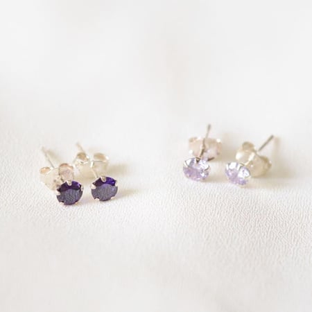 [RJ003] أقراط بزركون دائري