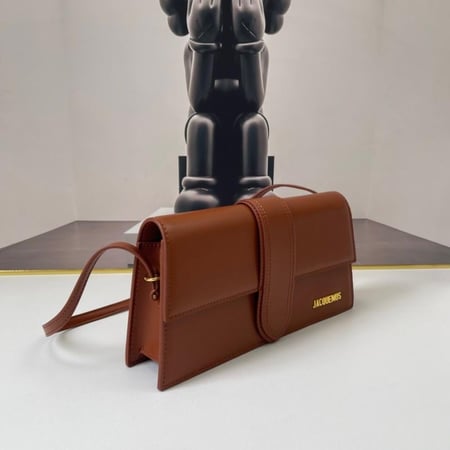 Le Bambino Medium Long Soft Leather Shoulder Bag