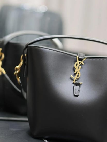 Small Le 37 Bucket Bag in Calfskin Leather