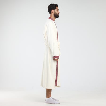 روب حمام سعودي ابيض