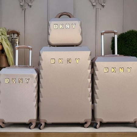 شنط سفر DKNY