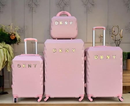 شنط سفر DKNY