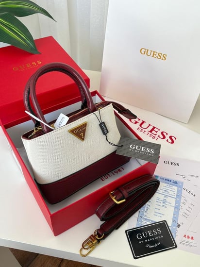 شنطة جيس _ عنابي وبيج ذهبي