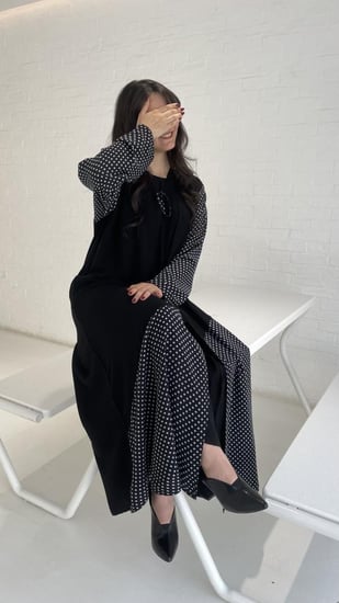 عباية كلوش مع ربطة من الشيفون المنقط(polka dots)