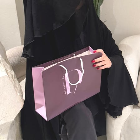 نص كلوش مع اكمام كلوش من الشيفون المنقط