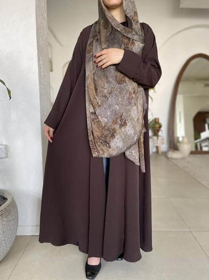 نص كلوش لف مع ثنية بطرف الاكمام