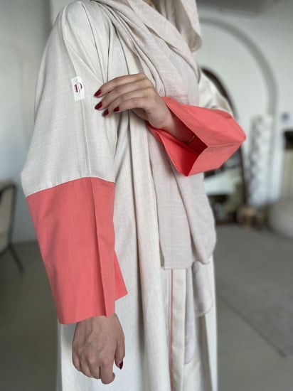 نص كلوش كتان  مع اكمام قطن باللون  prach