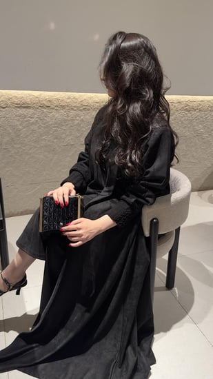 شامواه نص كلوش مزين بالصوف صنع يدوي