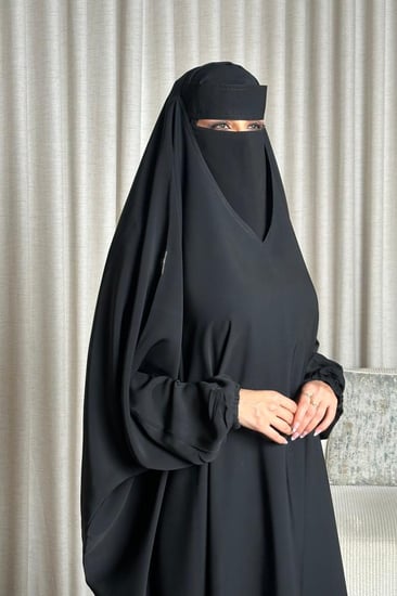 نقاب مقوى