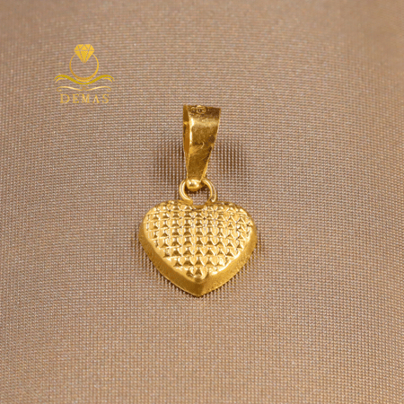 تعليقة قلب عيار 18