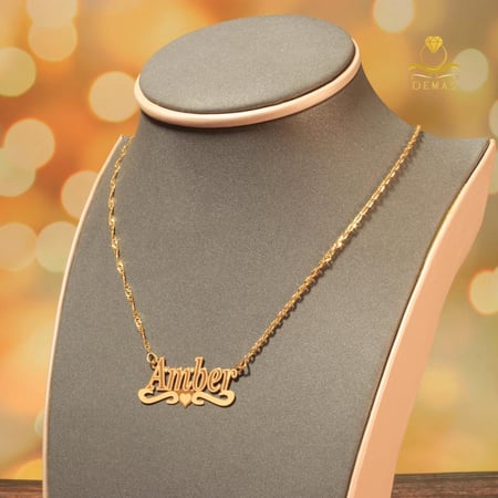 اسمك بالذهب عيار 18