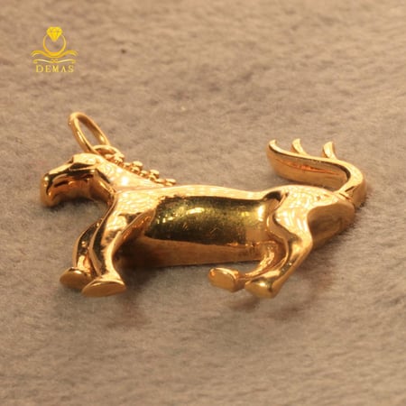 تعليقة ذهب تصميم حصان عيار 18