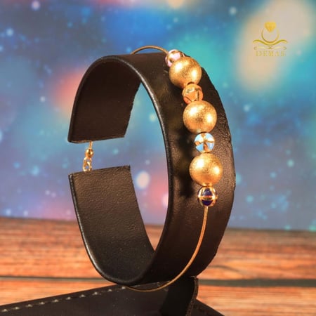 اسوارة اوميغا ذهب عيار 18