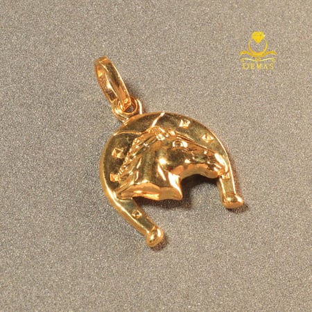 تعليقة ذهب تصميم حدوة مع رأس الحصان عيار 18