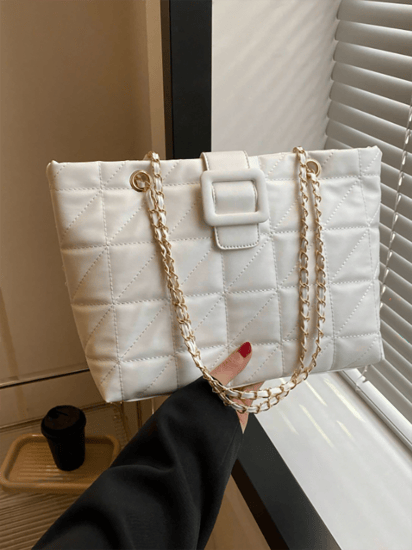 حقيبة يد نسائية