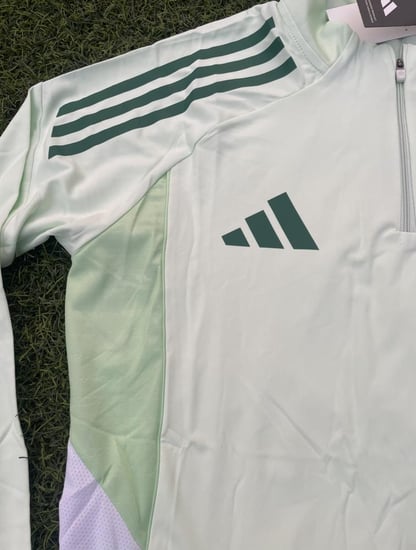 سويتر تمارين الأهلي 25/26